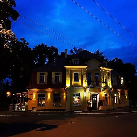 ホームステイ Zlaty Klas *